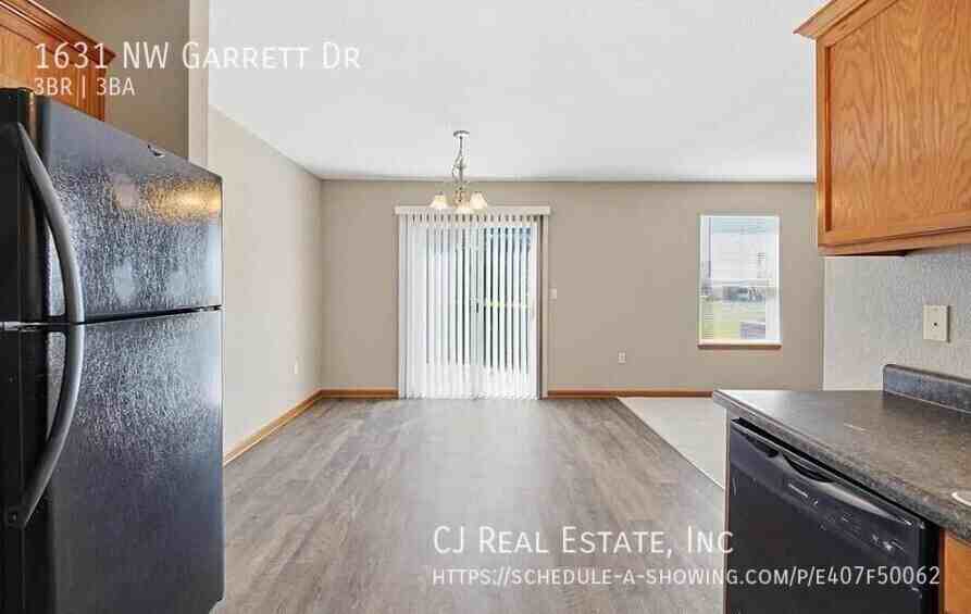 1631 Nw Garrett Dr - Photo 4 of 9