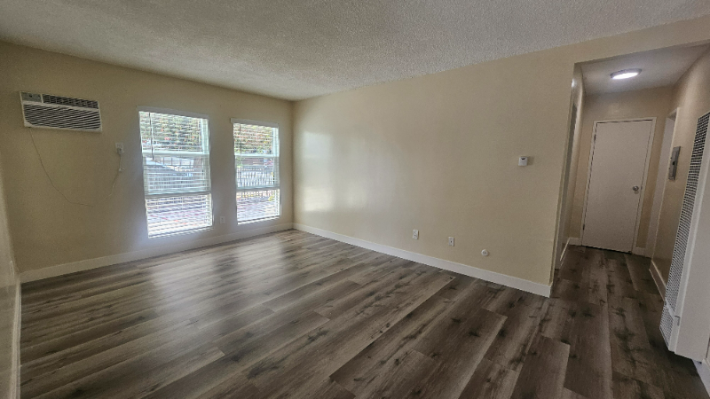 815 N Benton Way #1 - Photo 3 of 10