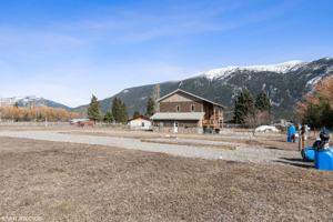 featured image of 3131 Mountain Ave