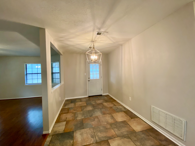 5 Wind Drift Dr - Photo 7 of 18
