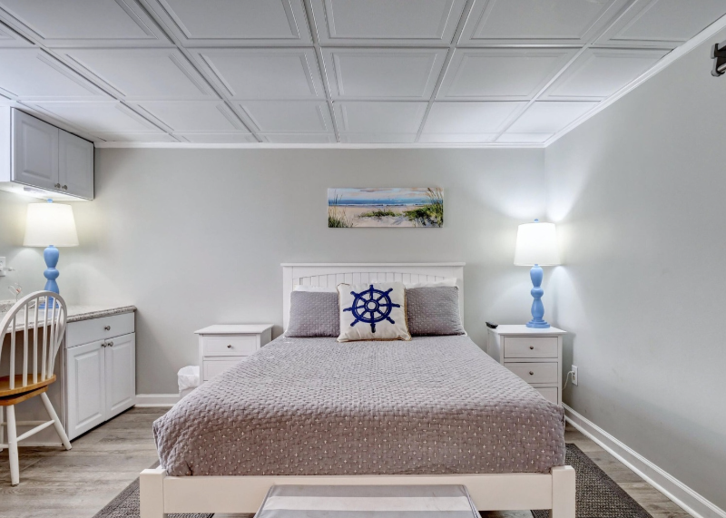7246 Wrightsville Ave #406 - Photo 4 of 12