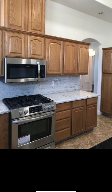 702 S 11th Ave - Photo 6 of 13