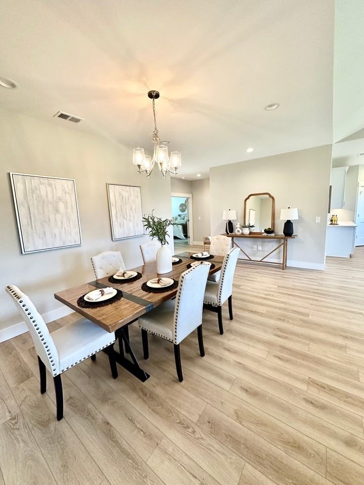 514 Hillview Knoll Ln - Photo 4 of 20