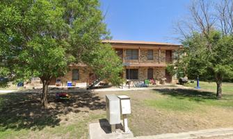 featured image of 401 N 4th St #F