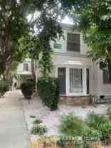 127 N Doheny Dr #1 - Photo 1 of 1