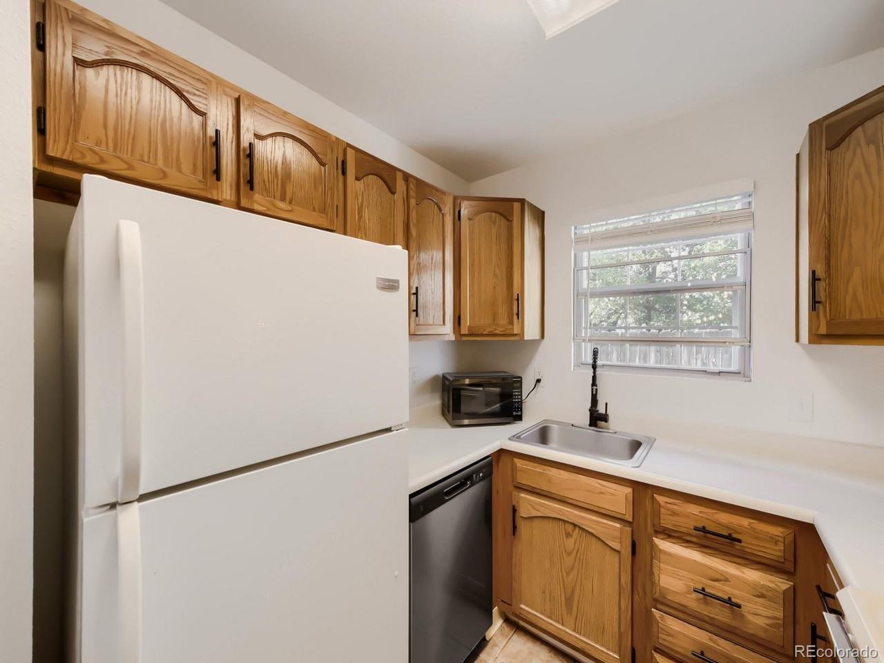 12332 Colorado Blvd #30 - Photo 7 of 24