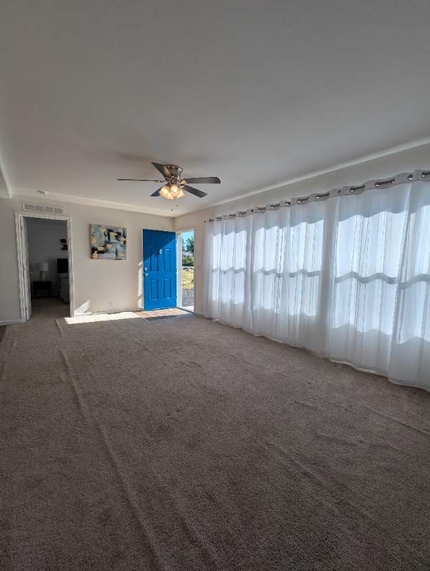 5969 Sawmill Rd - Photo 3 of 11