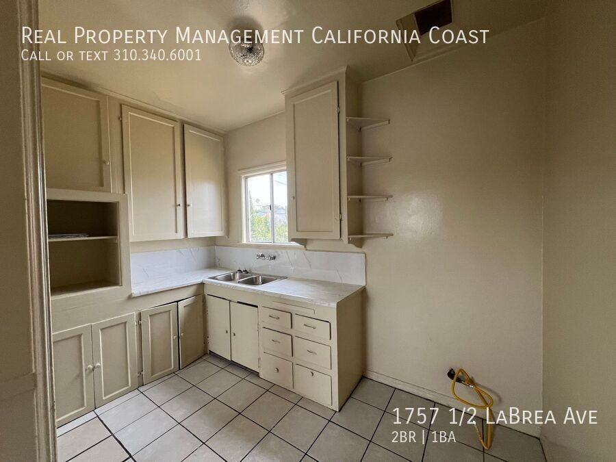 1757 1/2 S La Brea Ave - Photo 6 of 9