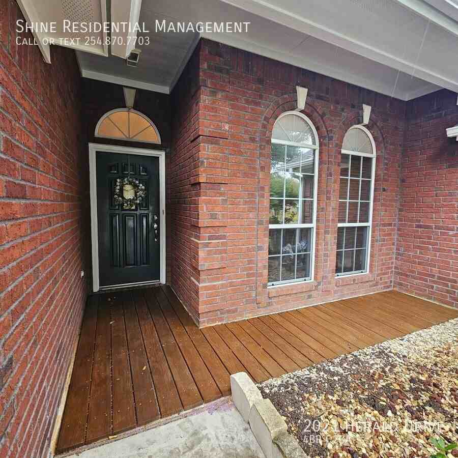 2021 Herald Dr - Photo 2 of 20
