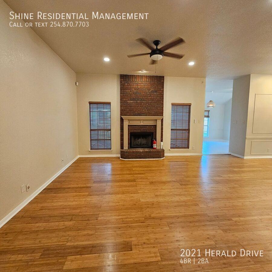 2021 Herald Dr - Photo 3 of 20
