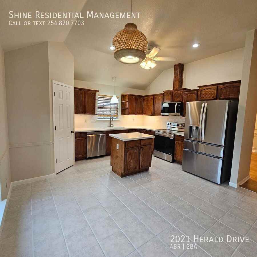2021 Herald Dr - Photo 6 of 20