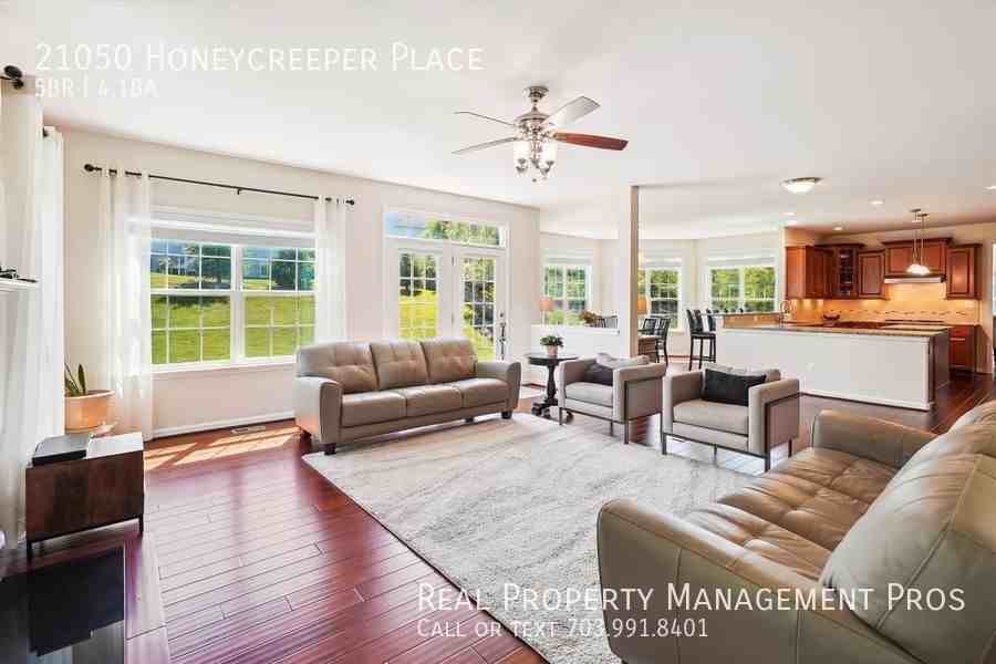 21050 Honeycreeper Pl - Photo 3 of 50