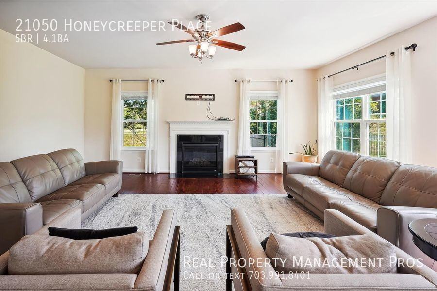 21050 Honeycreeper Pl - Photo 4 of 50