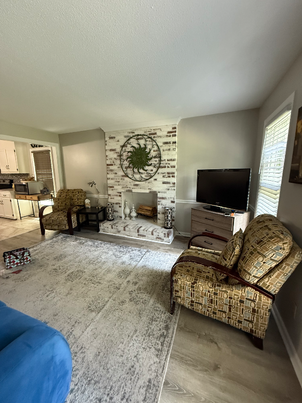 2501 Wood Valley Rd - Photo 2 of 20