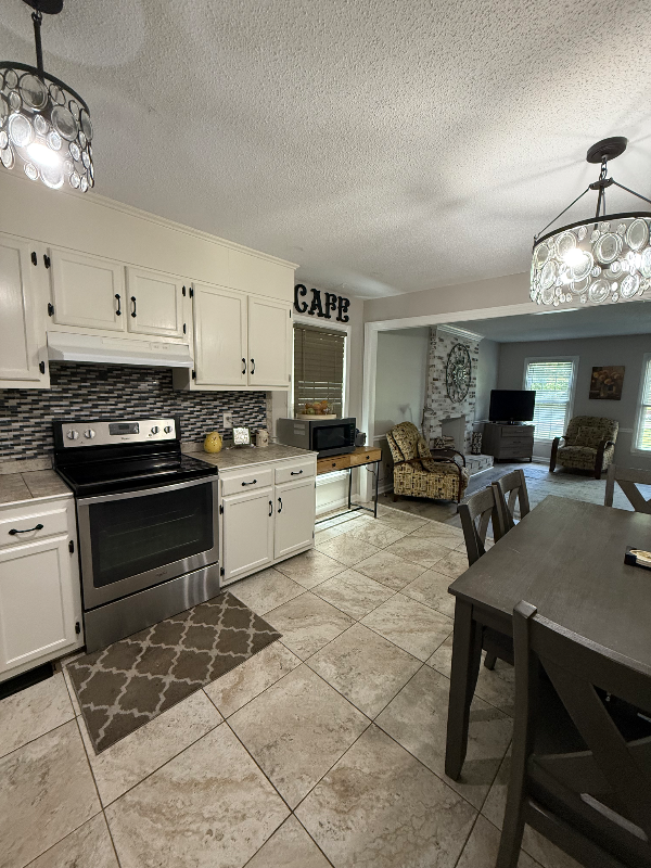 2501 Wood Valley Rd - Photo 5 of 20