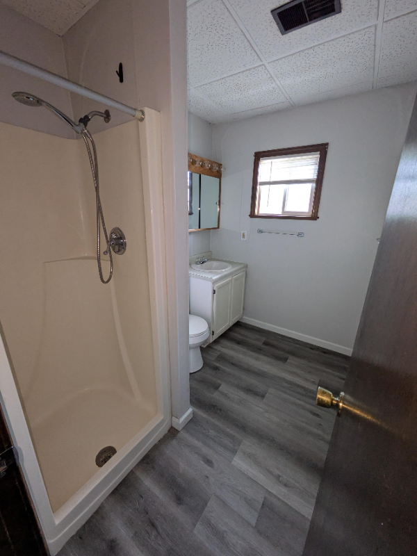 209 W Oak St #2 - Photo 7 of 12