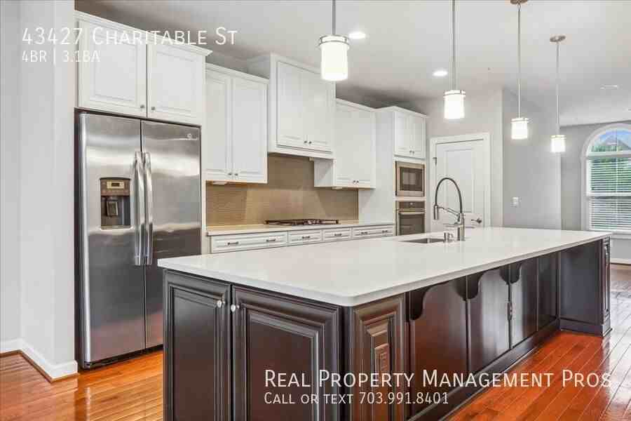 43427 Charitable St - Photo 6 of 44