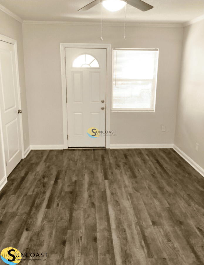 8962 Monroe Ave - Photo 2 of 18