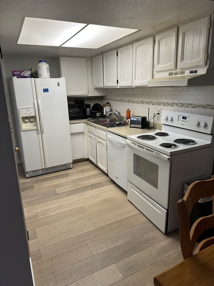 126 Yank Way #126YANKWAY - Photo 2 of 4