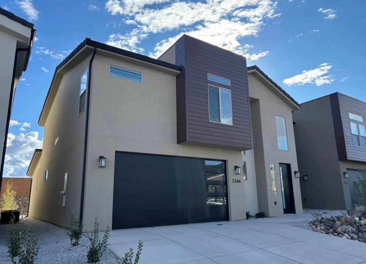 2346 E Luciano Ln - Photo 3 of 20