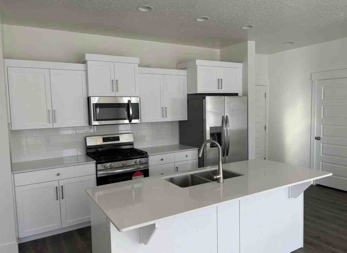 2346 E Luciano Ln - Photo 4 of 20
