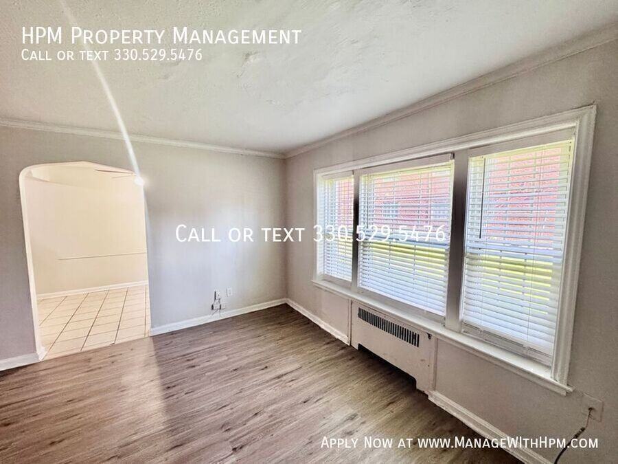 3363 Warrensville Center Rd - Photo 4 of 9