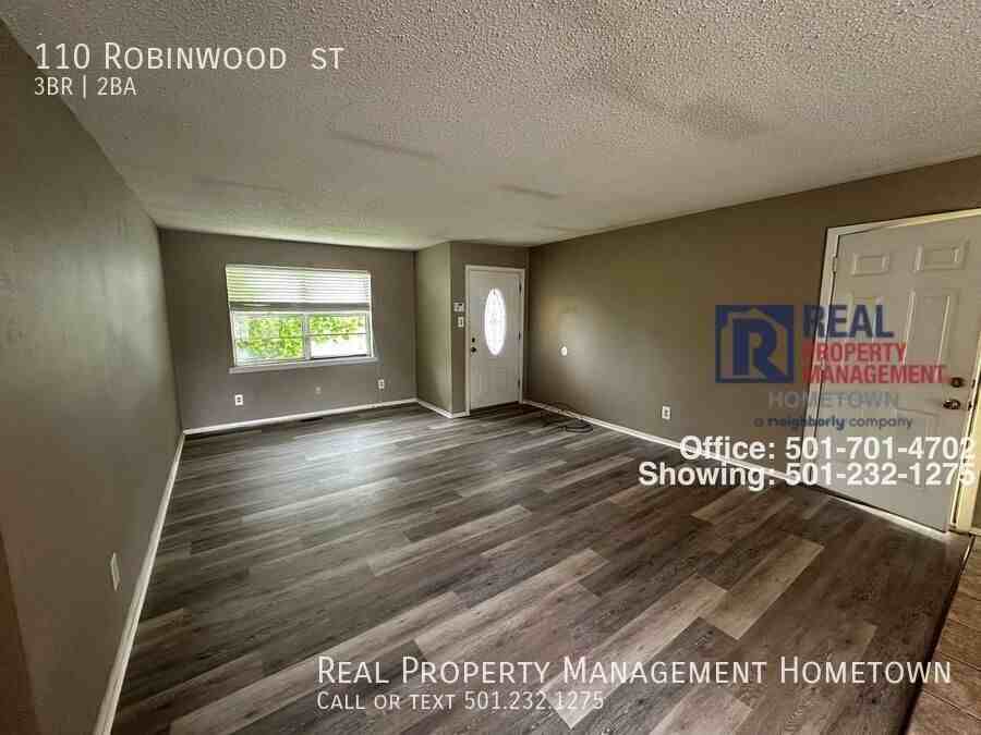 110 Robinwood St - Photo 2 of 15