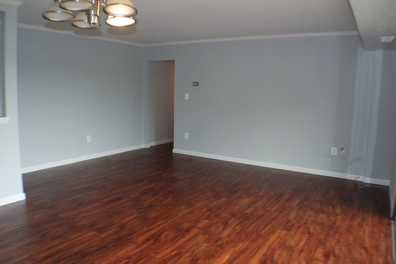 3240 S 28th St #302 - Photo 5 of 13