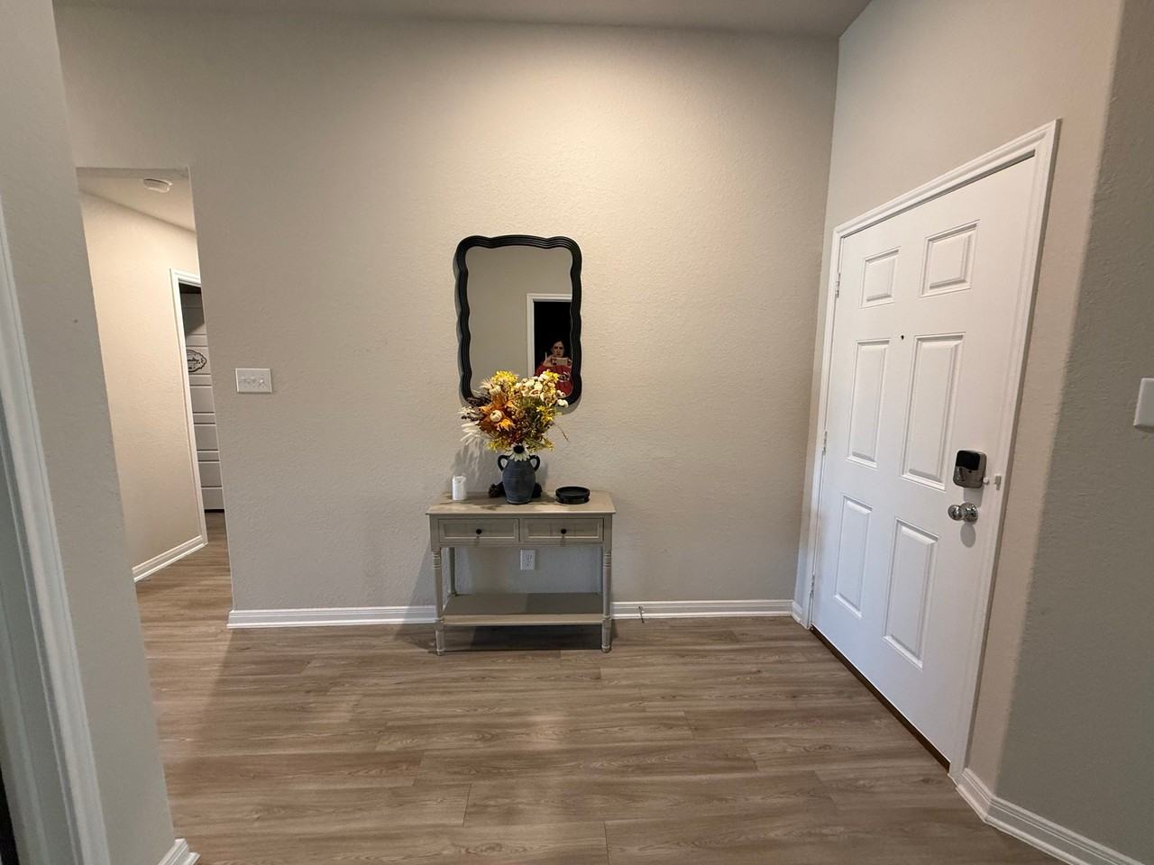 805 Stonemanor Bay - Photo 2 of 18