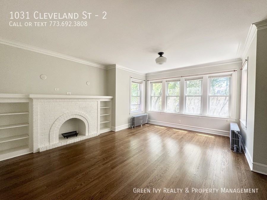 1031 Cleveland St #2 - Photo 3 of 14