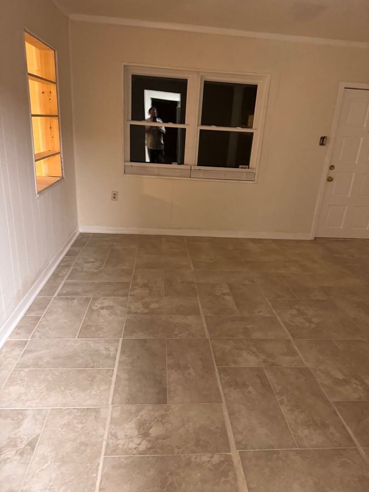 2417 S Myrtle Ave - Photo 7 of 12