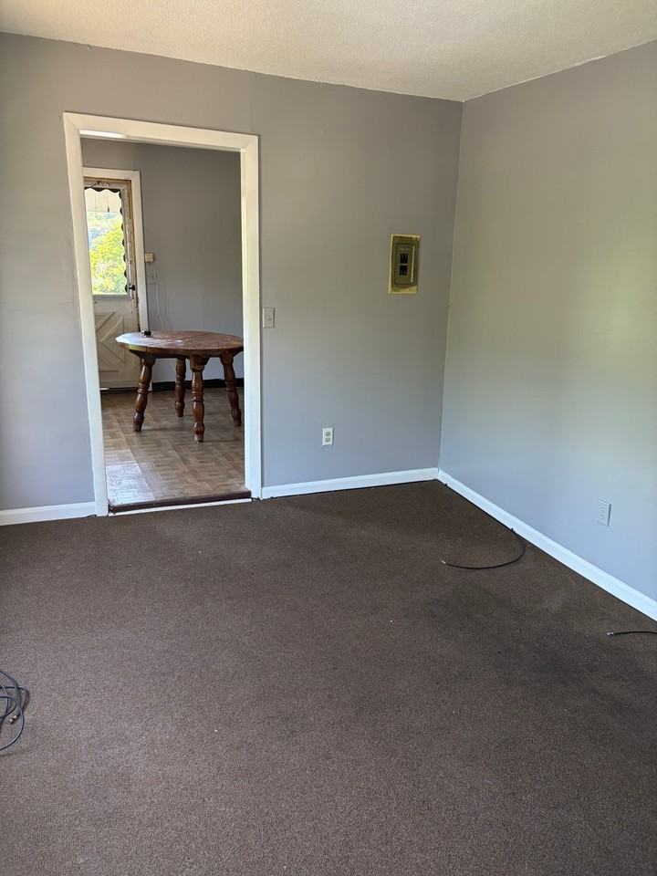 32 Greenwood St - Photo 4 of 7