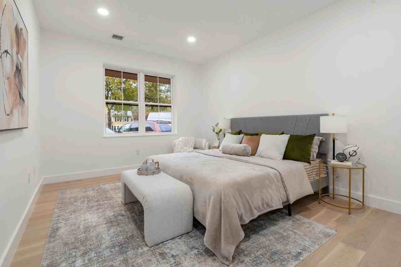 16 Stearns Rd #106 - Photo 6 of 16