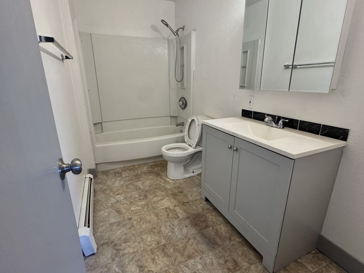 830 W 10th St #830 - Photo 6 of 10