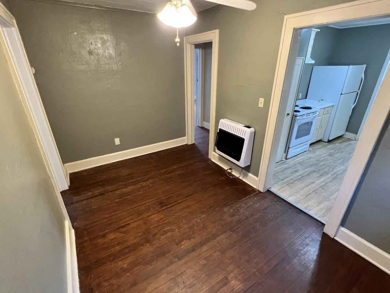 827 E Main St #1 - Photo 5 of 9
