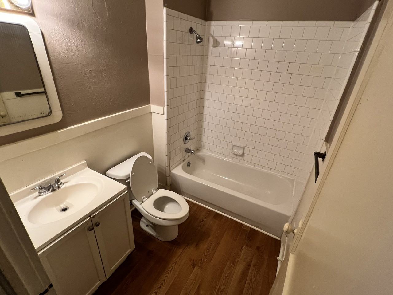 827 E Main St #1 - Photo 7 of 9