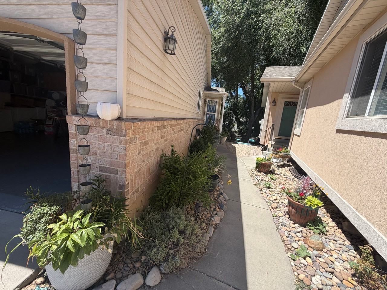 308 Brookcourt - Photo 3 of 13