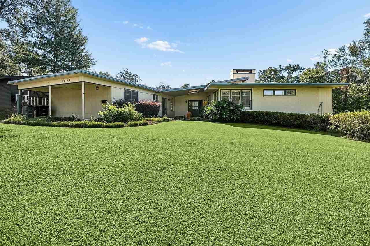1322 Knollwood Dr