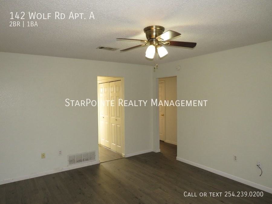 142 Wolf Rd Apt A - Photo 4 of 10