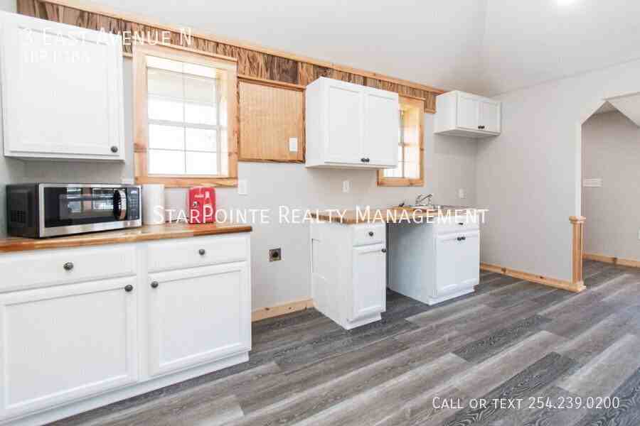 3 E Avenue N - Photo 5 of 19