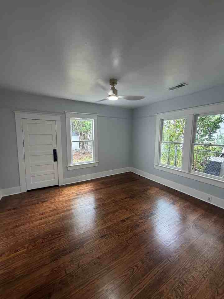 116 Sans Souci St - Photo 6 of 19