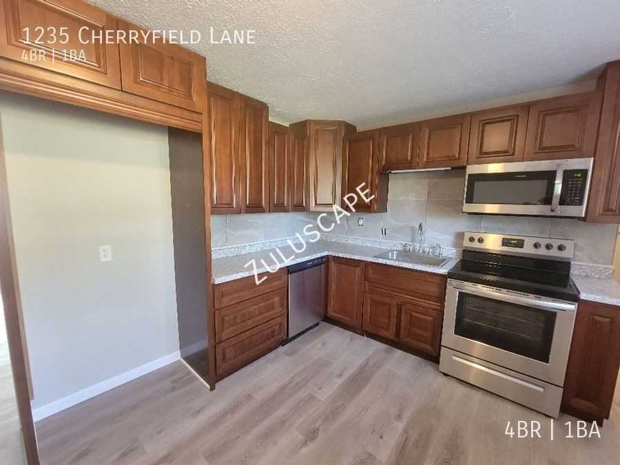 1235 Cherryfield Ln - Photo 6 of 16