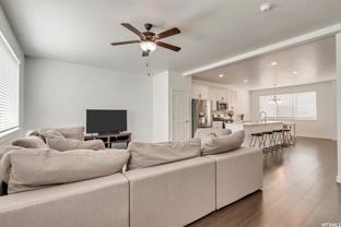 456 S Willow Leaf Rd - Photo 1 of 1