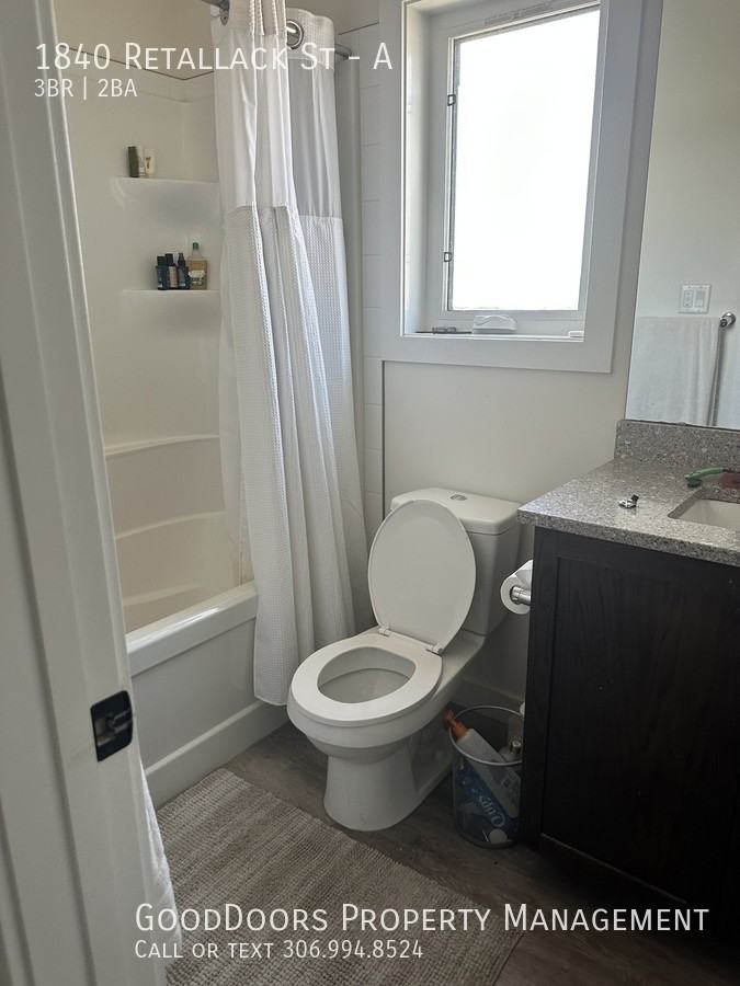 1840 Retallack St #A - Photo 4 of 16