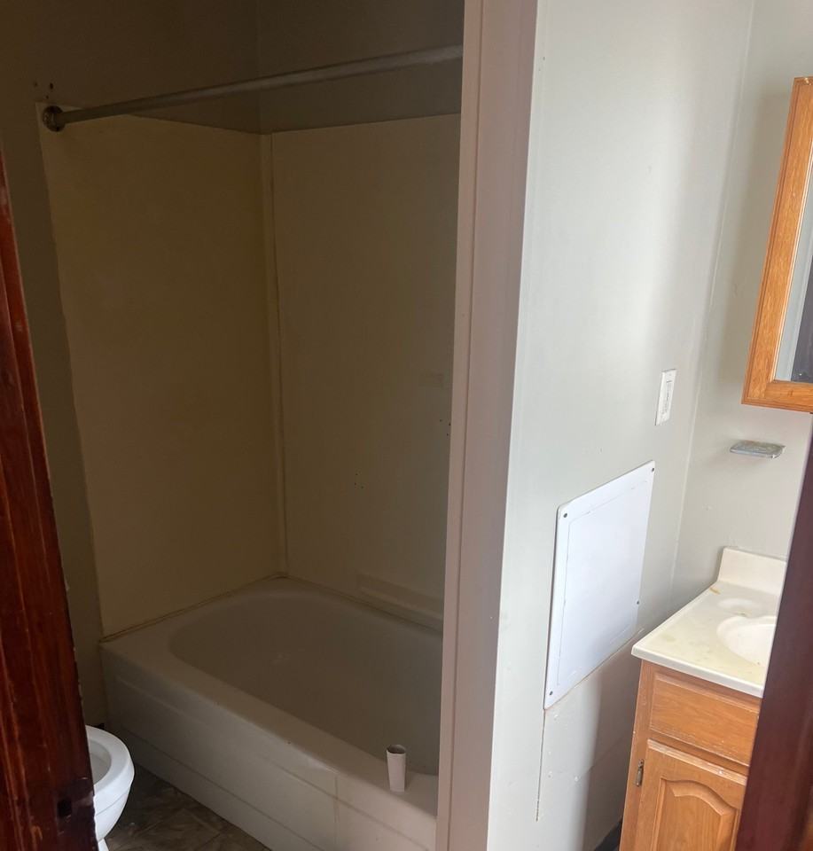 7714 Saint Clair Ave #1 - Photo 3 of 3