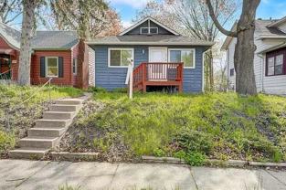 3510 Newton Ave N - Photo 1 of 1