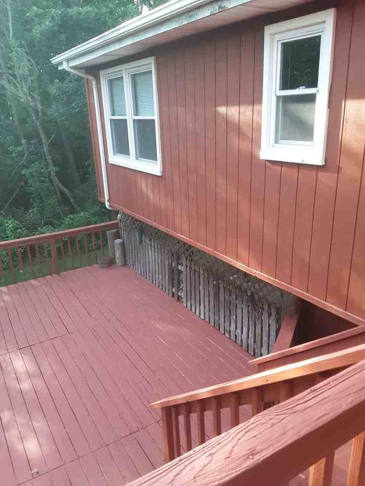 94 Ocean Ave - Photo 3 of 9