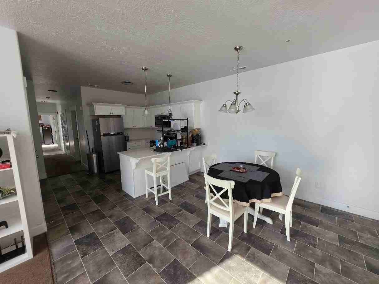 415 Nw #P - Photo 4 of 13
