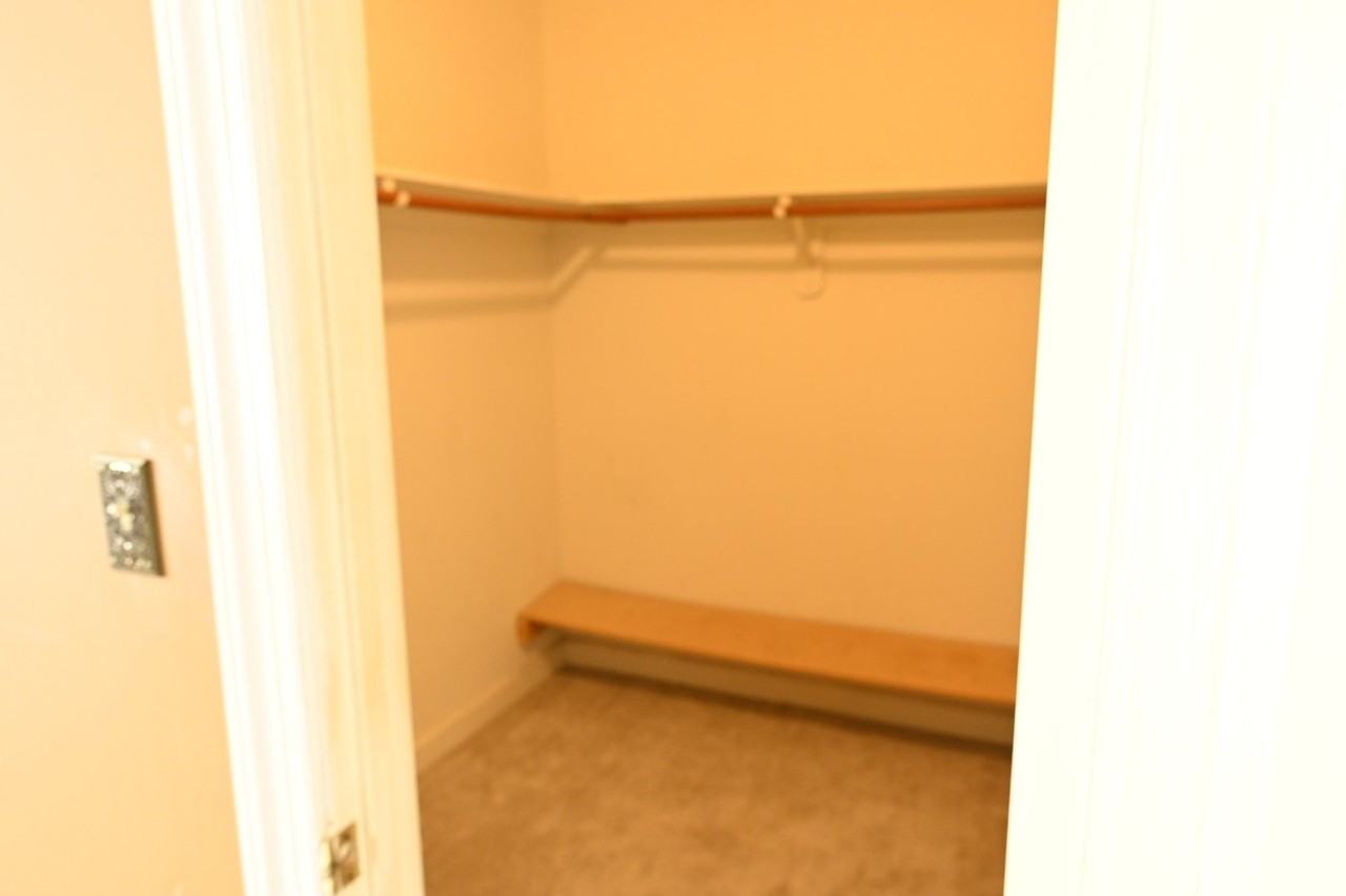 5206 Bamburg Ct - Photo 5 of 10