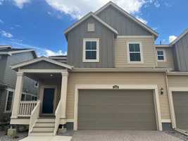 featured image of 2268 Crescent Cir E